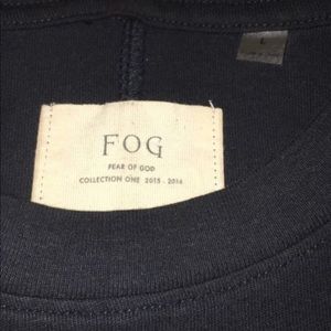 (F.O.G.) Fear Of God layered essential tee